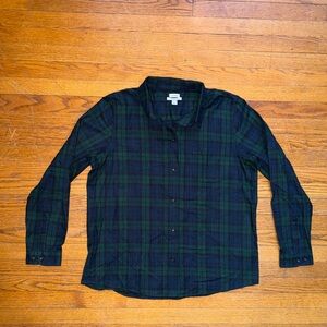 L.L. Bean Women’s XL Plaid Flannel Shirt Green and Navy Blue Relaxed Fit